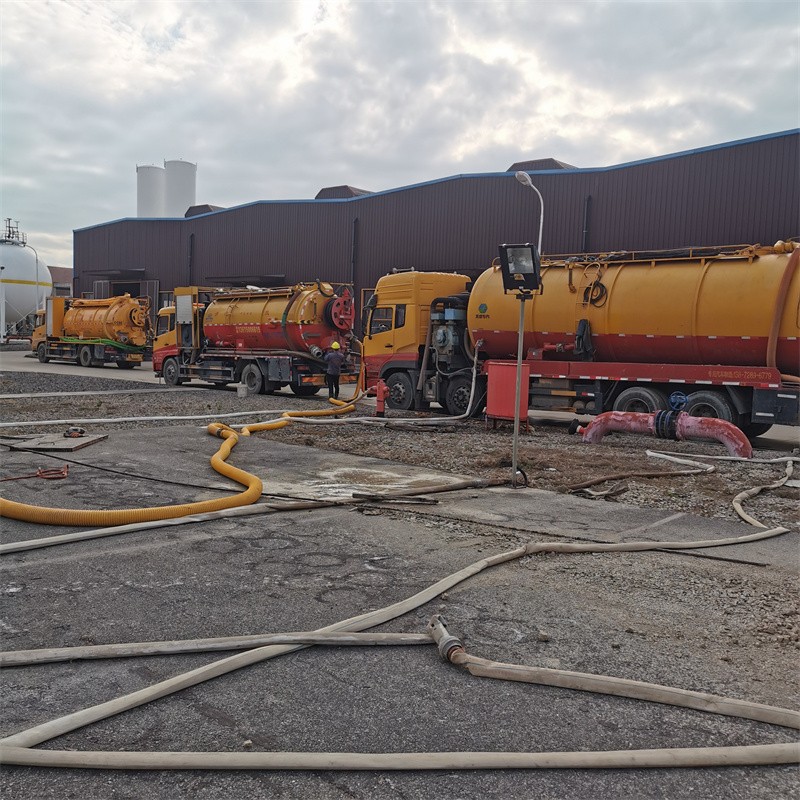 依安污水池清理