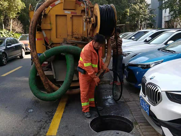 依安排污管道清淤